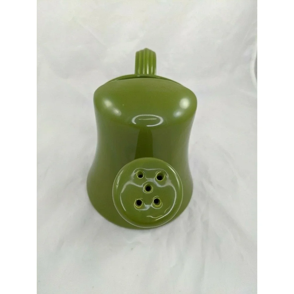 Heygill Imports green watering